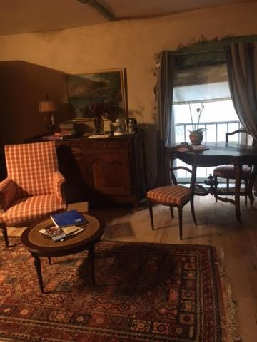 Bed and Breakfast Le Moulin A Huile Vailhourles Exterior foto